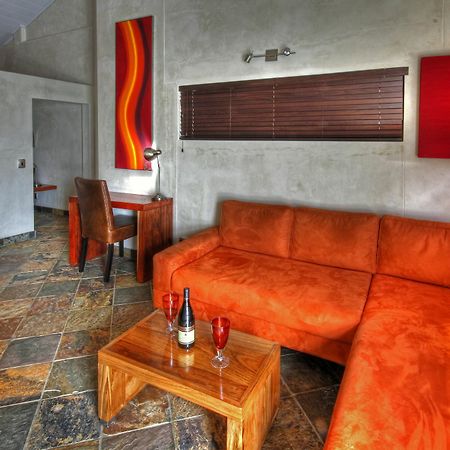 Hartmann Suites Serviced Self-Catering Apartments Windhoek Esterno foto